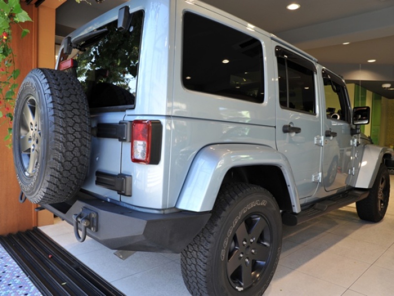 アンリミテッド アークティック 限定車 中古車 情報 | グルック世田谷