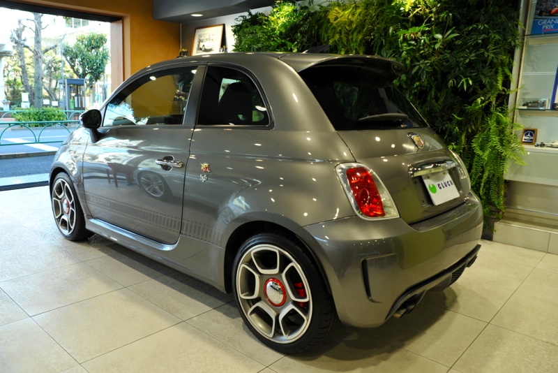 アバルト 595 competizione ブラウン/ブラック・コンビSabeltシート