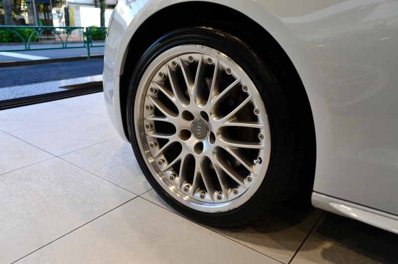 アウディ A5 スポーツバック S-lineパッケージ 2.0TFSI クワトロ