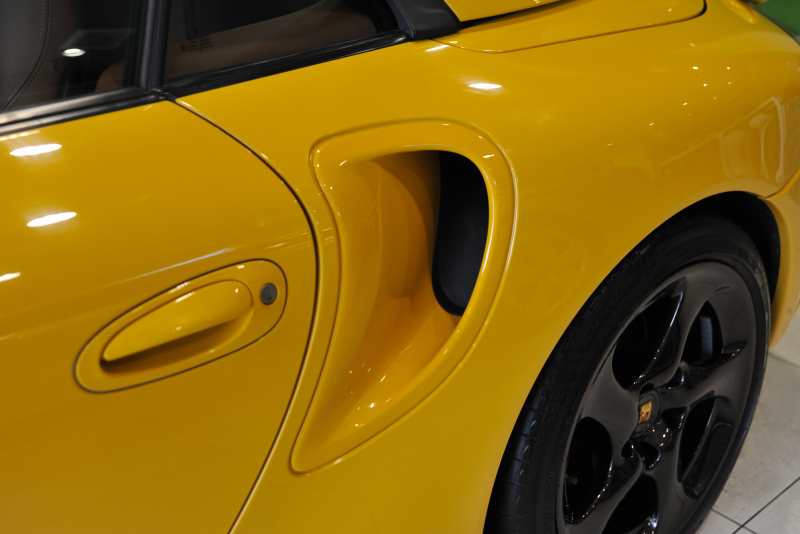 ポルシェ 911(Type996) ターボ カブリオレ 電動ソフトトップ