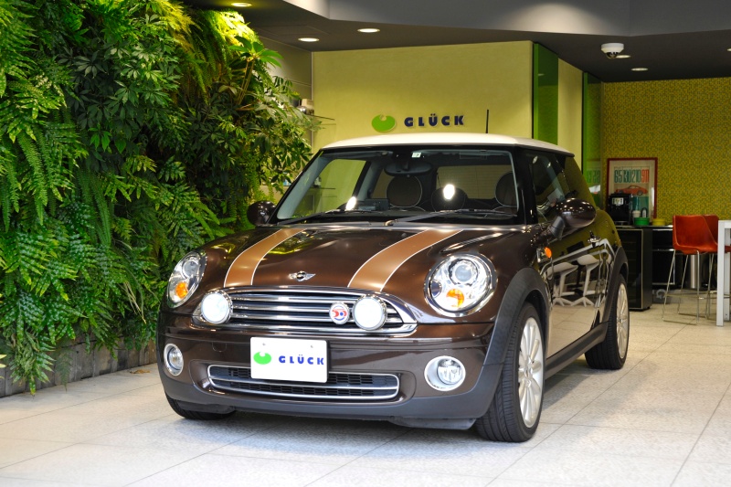 MINI(ミニ) ミニ クーパー 50 メイフェア 専用ボディカラー ホワイトルーフ タイヤ新品！ 中古車 情報 GLUCK 【グルック】