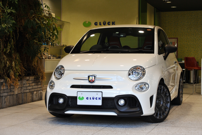 アバルト 595 TURISMO 1.4 新車保証 低走行 OZracing17インチ
