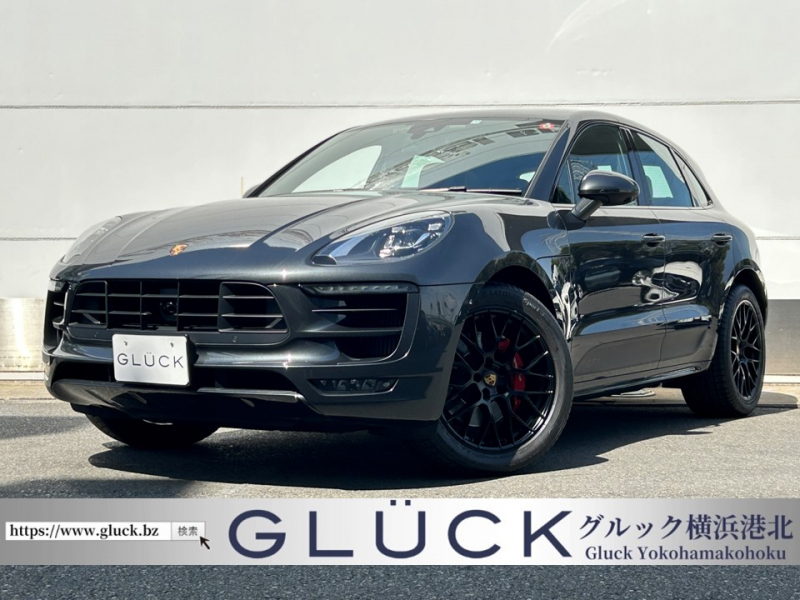 ポルシェ マカン GTS PDK 4WD 1オーナー スポーツクロノPKG PCMナビ