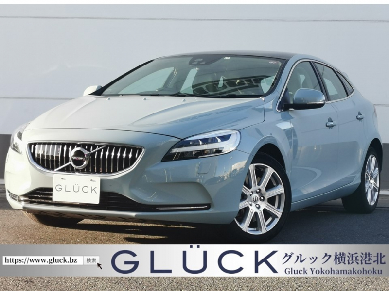 ボルボ V40 T3 クラシックED パノラマガラスルーフ プレミアムサウンド