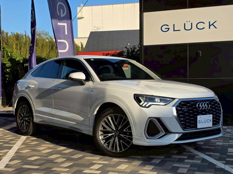 アウディ Q3 アウディ Q3 スポーツバック 35 TDI クワトロ Sライン 1 