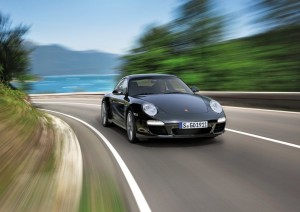 Porsche-911_Black_Edition_2011_800x600_wallpaper_01